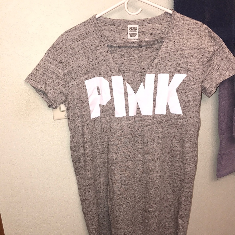 Pink t shirt with Full collar but has v neck